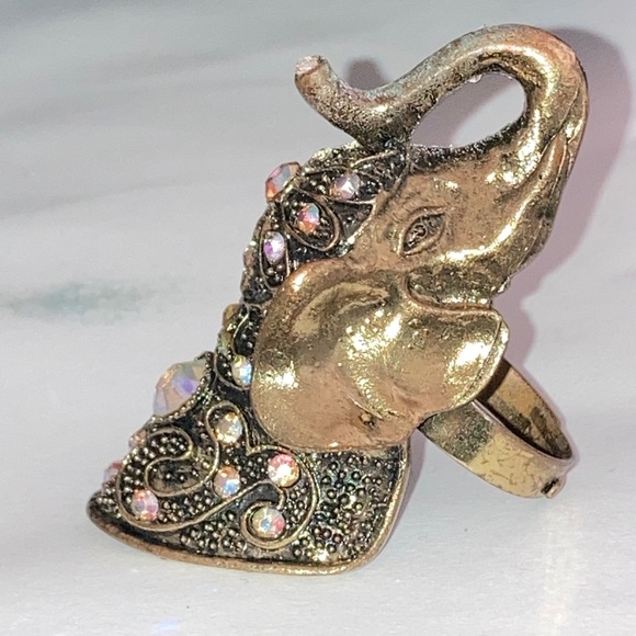 Show elephant sparkly expandable ring unisex - Picture 3 of 6